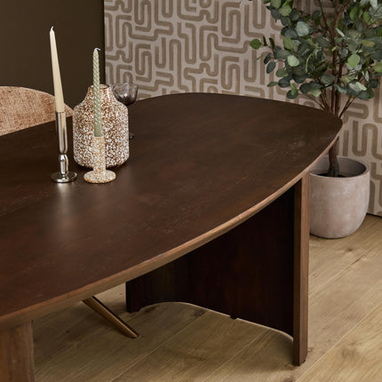 Maré Eettafel - Bruin - 240 cm